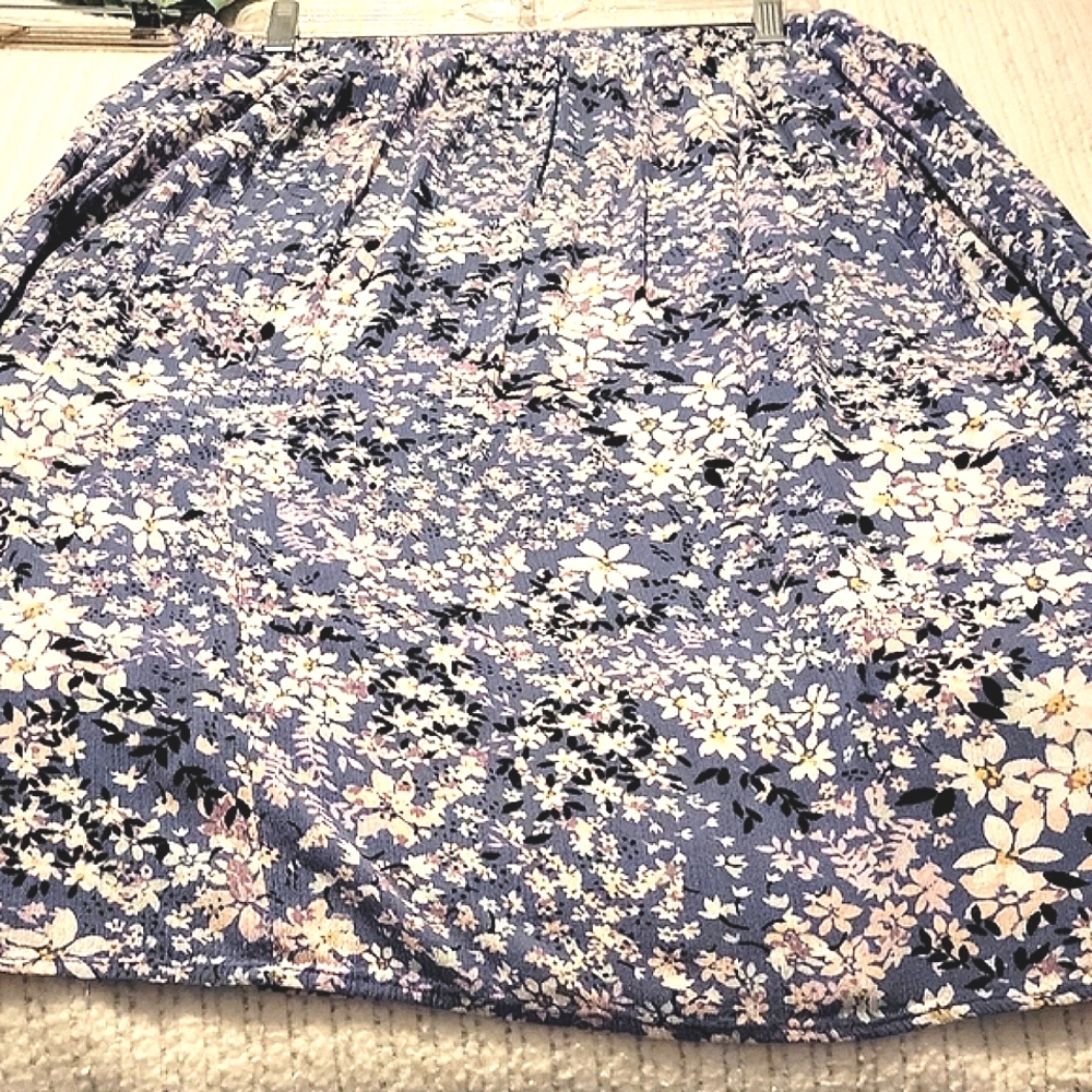 I.N. Studio Blue Floral Skirt
